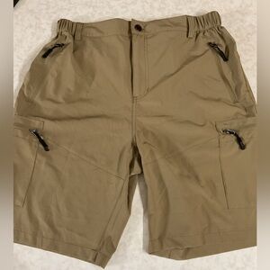Pudolla Men's Cargo Shorts in Tan size medium